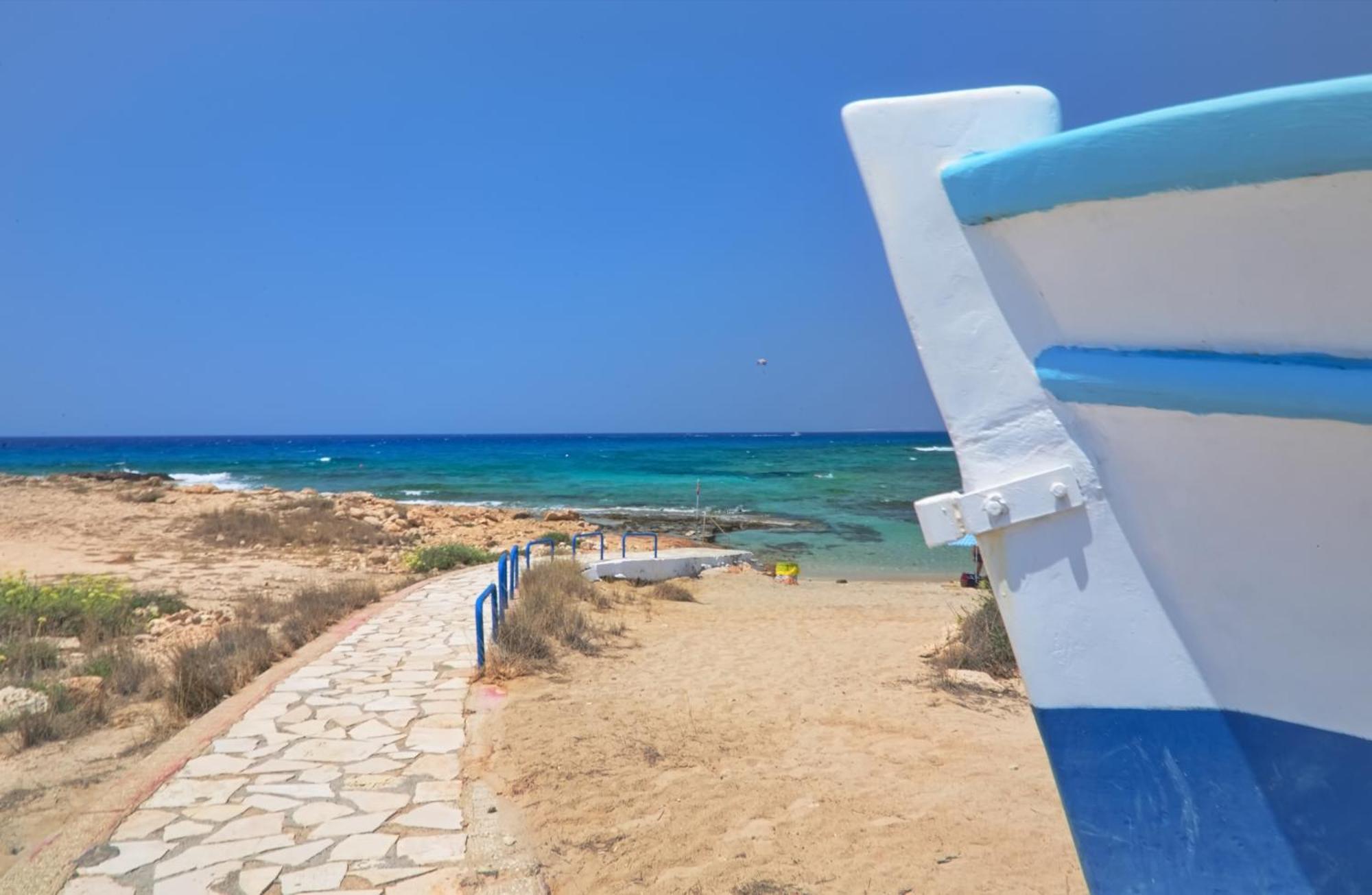 Beachfront Luxury Villa Idania Айя-Напа Екстер'єр фото