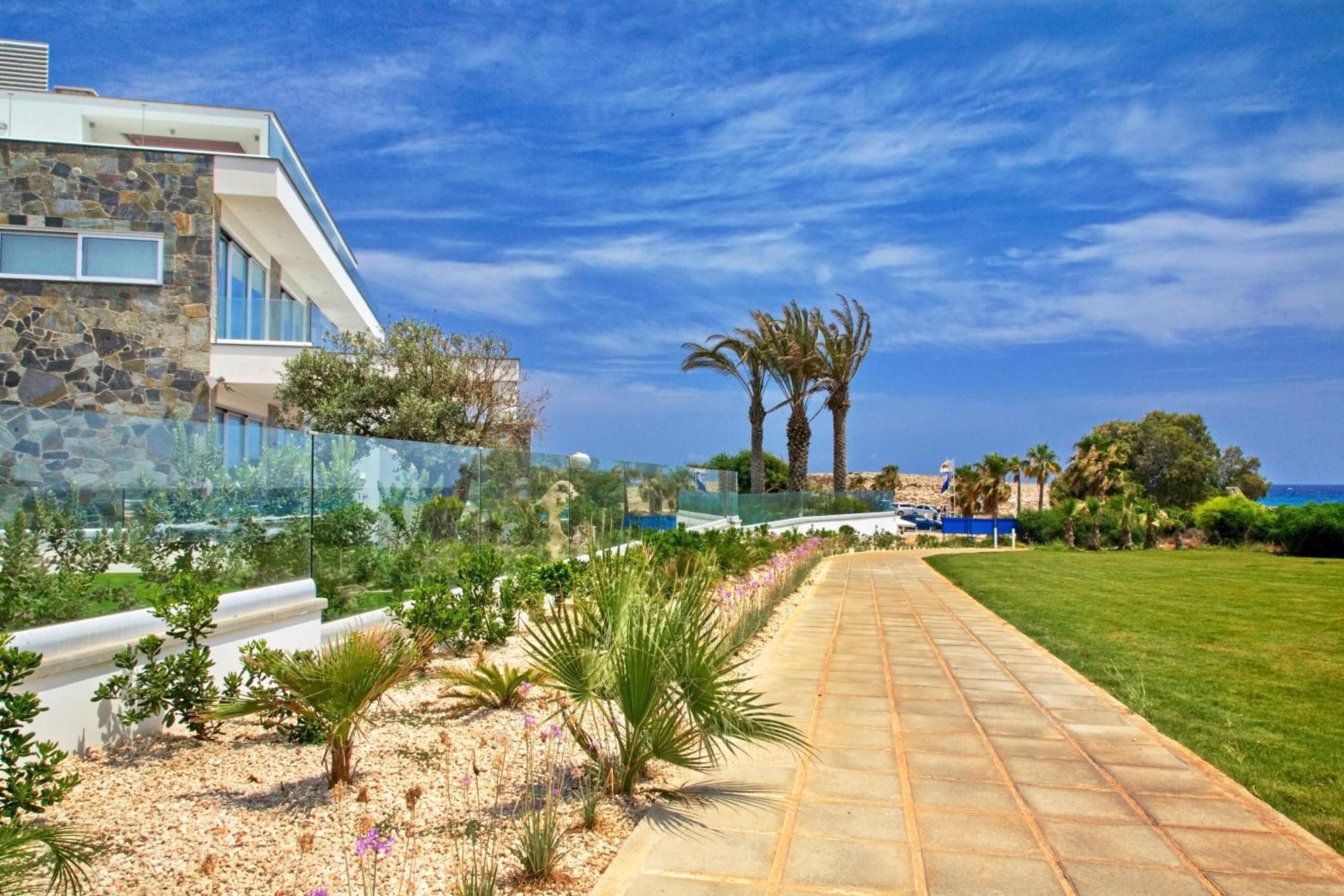 Beachfront Luxury Villa Idania Айя-Напа Екстер'єр фото