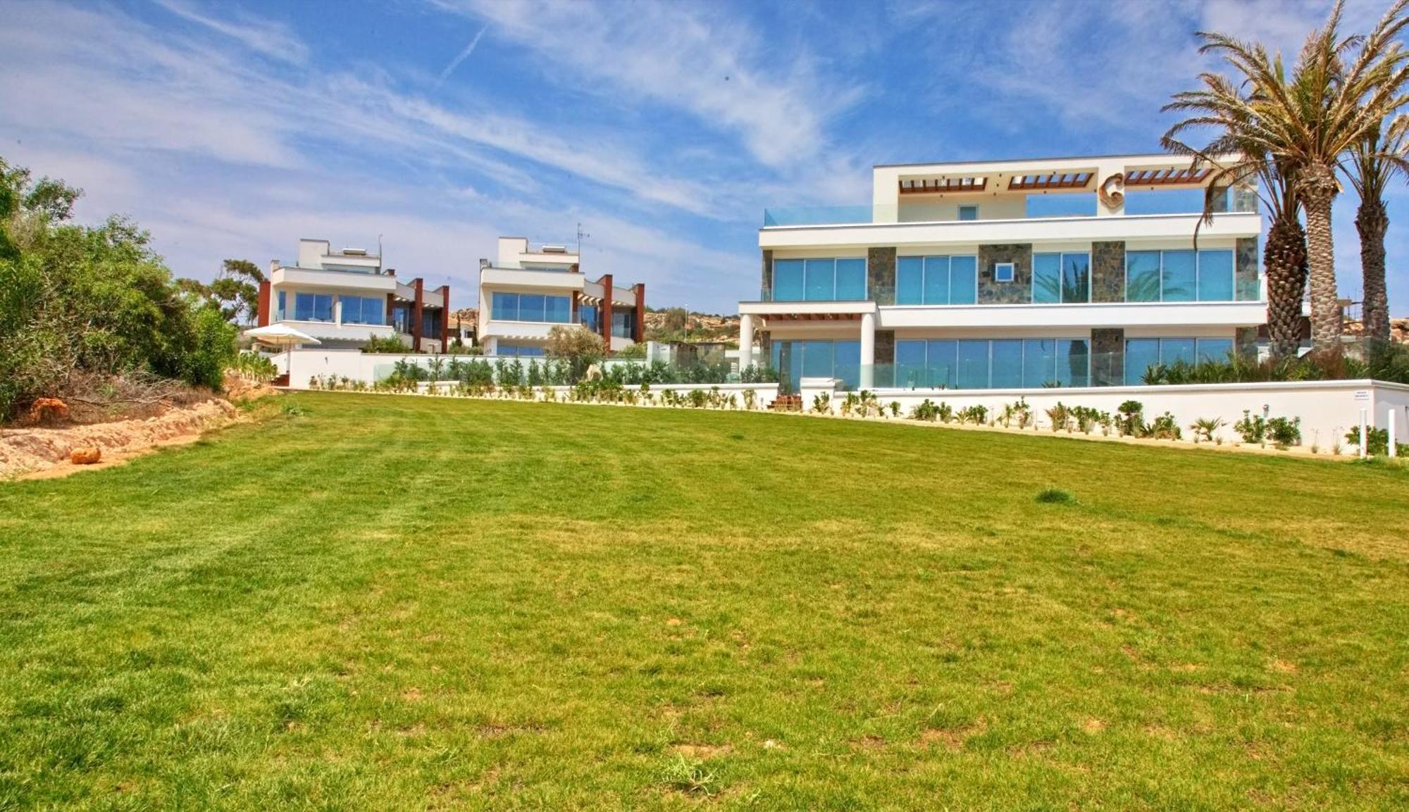 Beachfront Luxury Villa Idania Айя-Напа Екстер'єр фото