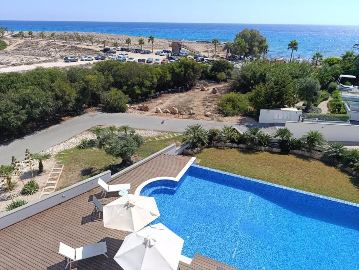 Beachfront Luxury Villa Idania Айя-Напа Екстер'єр фото