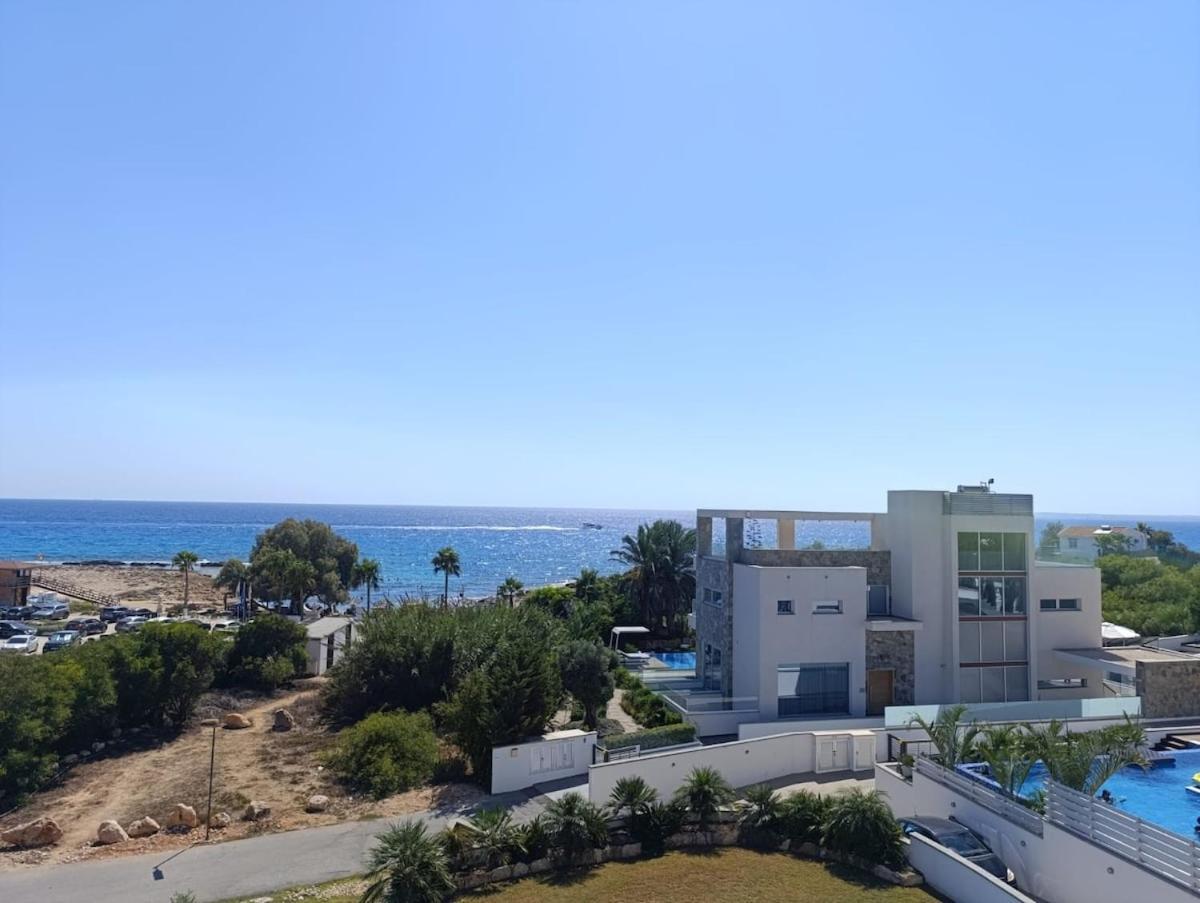 Beachfront Luxury Villa Idania Айя-Напа Екстер'єр фото